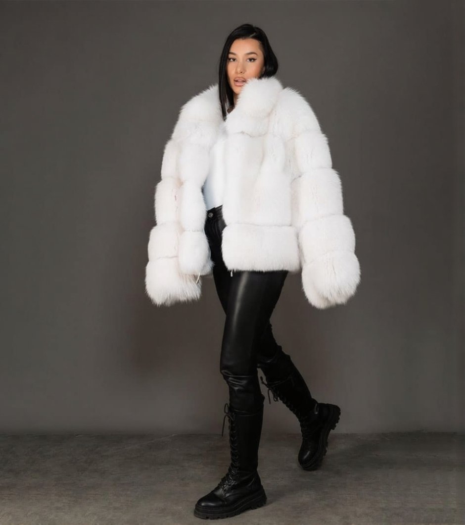 6f934b18-9e9f-4df5-a726-9f77422bfb7c Yaiza | Luxury Scandinavian White Fox Fur Jacket With Small Fur Collar - Image 1