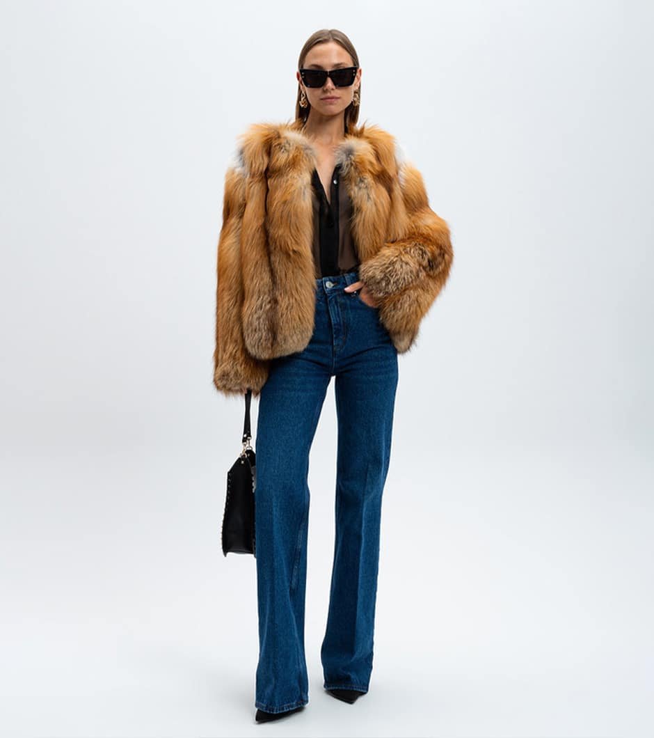 fox-3-2w Raquel | Luxury Scandinavian Gold Fox Fur Jacket With U Type Collar - Image 1