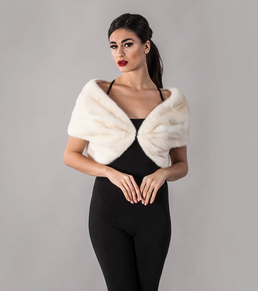 pxbee_eraser_2025-12-04_18-24-51 Storme | White Mink Fur Stole - Image 1