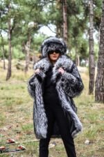 Genesis | Luxury Silver Fox Fur Set Coat & Hat - Image 3