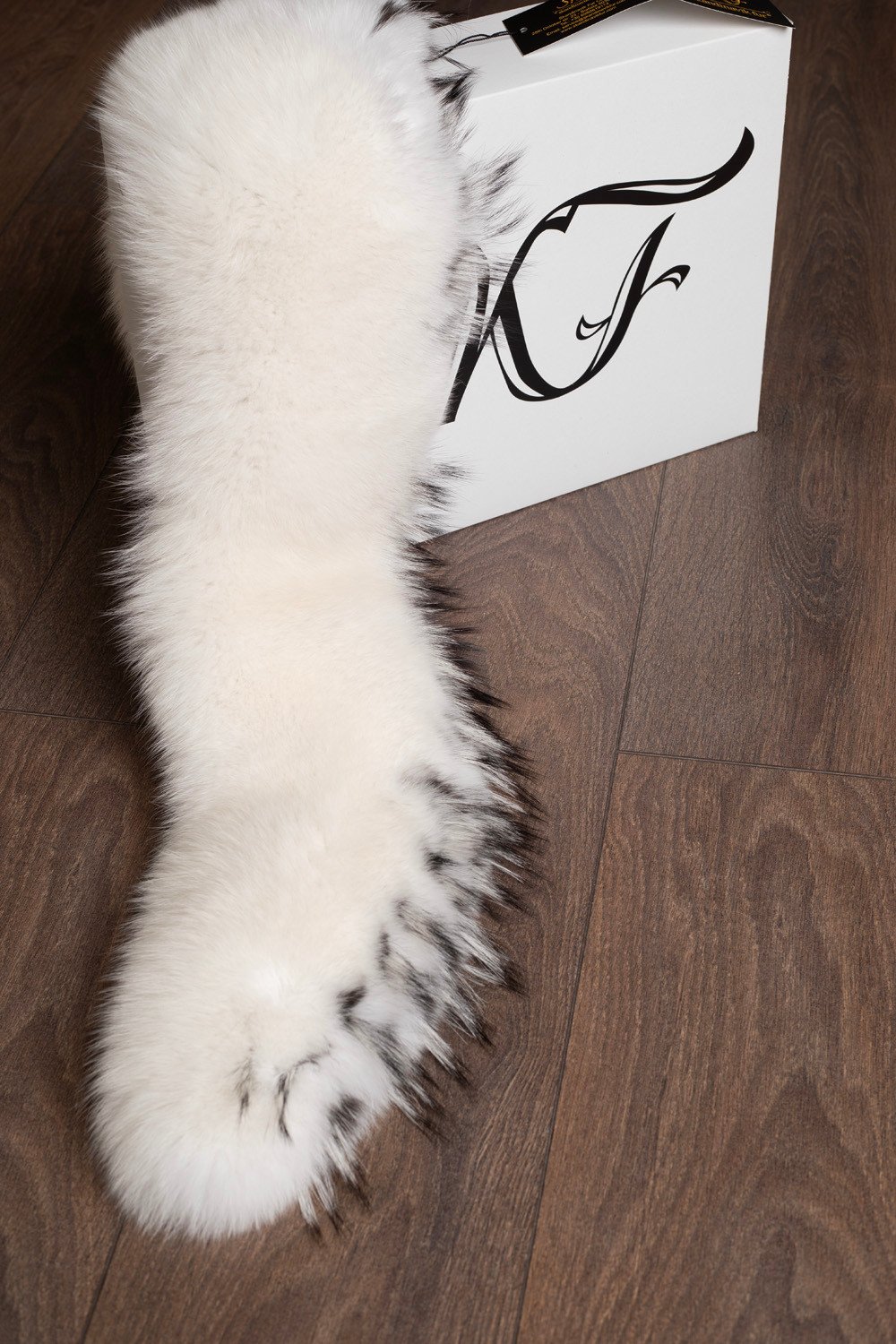 White Fox Fur Collar Silver Tips - Image 6