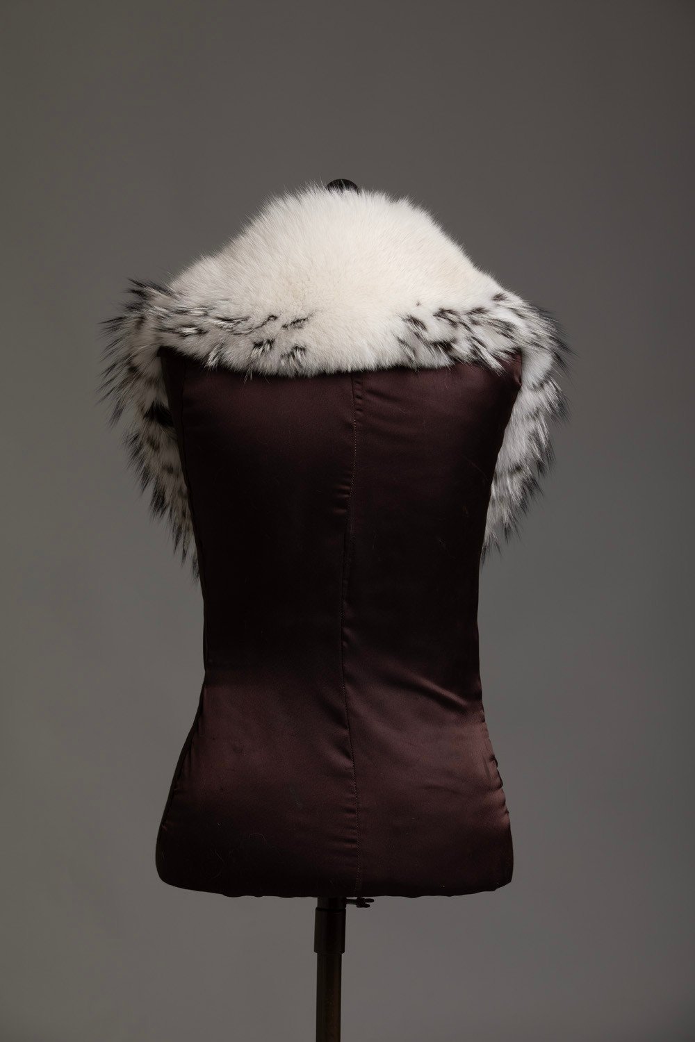 White Fox Fur Collar Silver Tips - Image 2