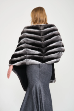 Chinchilla Shawl Gabriela - Image 2