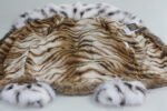 Fur Coat Bobcat Lynx White Spotted Fox Collar and Cuffs - Image 6