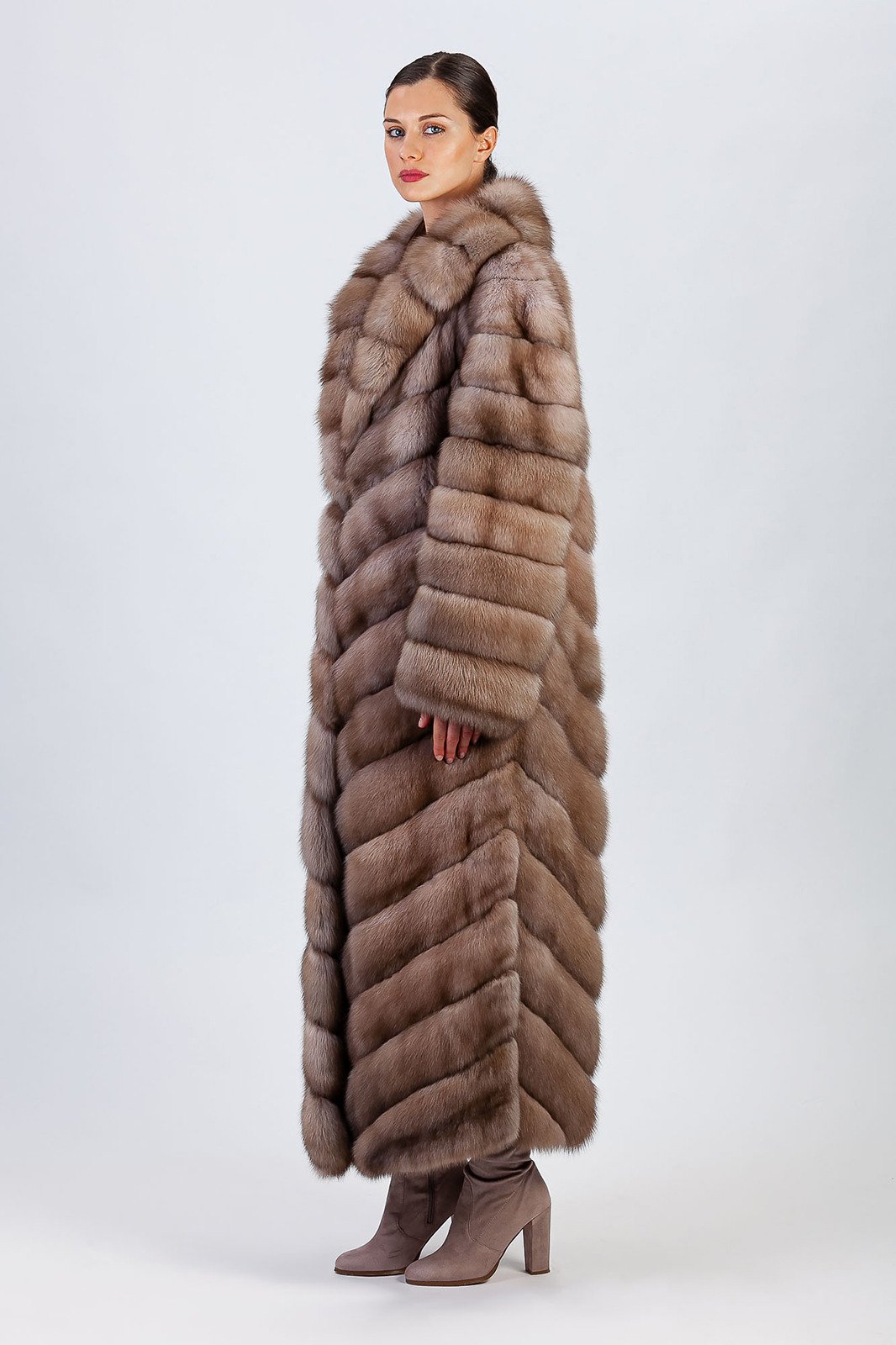 Long Sable Fur Coat Seija - Image 2
