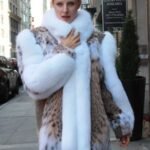 Beautiful American Cat Lynx Stroller White Fox Fur Trim 99116