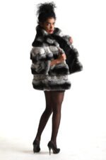 Short Sleeved Chinchilla Fur Coat With Snake Skin - Image 3