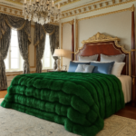 Emerald Green Fox King Size Bedspread 6543
