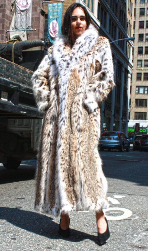 Full Length American Cat Lynx Fur Coat 556777