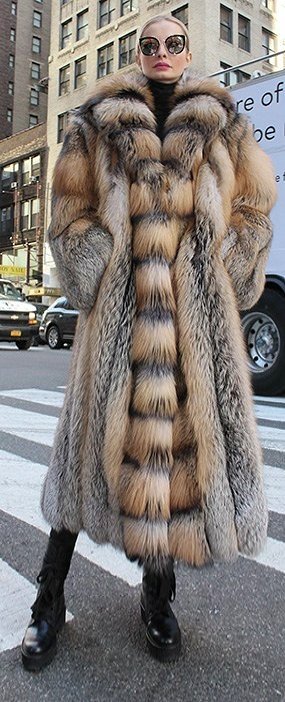 Full Length Cross Fox Fur Coat Tuxedo Cross Fox Fur 4215