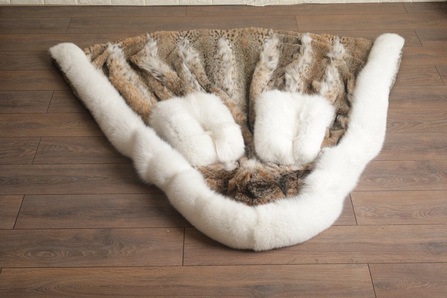 Full Length Lynx Bobcat Fur Coat White Fox Sleeves Cobra Hood selenea - Image 2