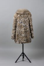 Lynx Fur Coat & Fox Shawl Collar - Image 2
