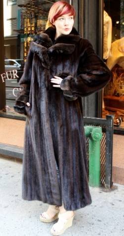 Mahogany Mink Fur Coat Chinchilla Wing Collar Cuffs #8574
