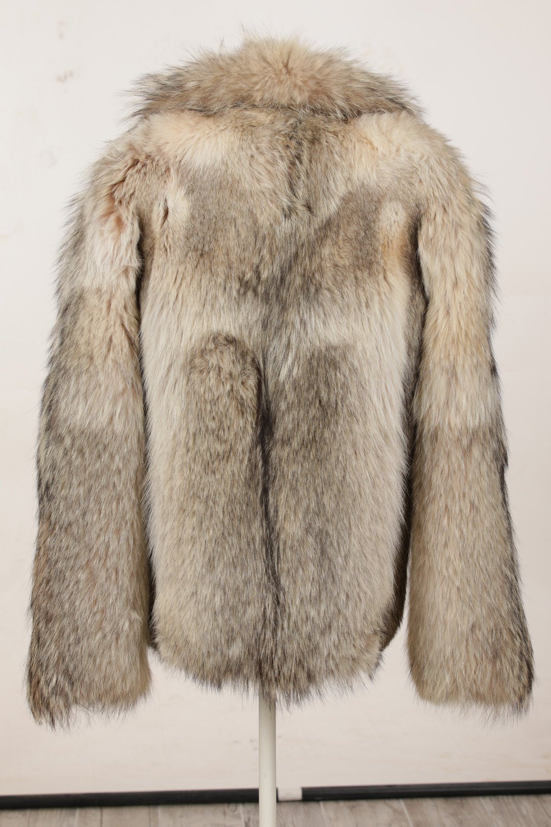 Coyote Fur Coat - Image 2