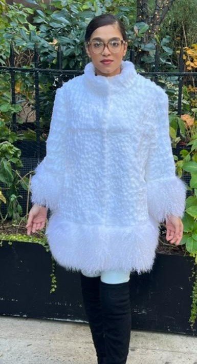 White Rex Rabbit Tibetan Lamb Trim 2928